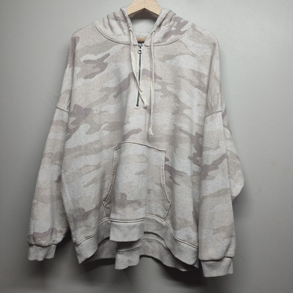 American Eagle Hooded Sweatshirt Women Size L Tan Camouflage Fall Loungewear